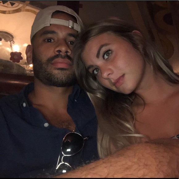 Meet Your Seller — Alexandra Grace - Picture 2 of 3